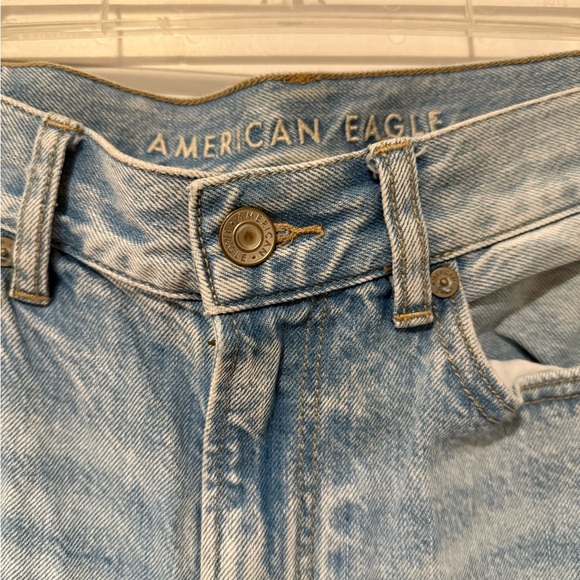 One of a kind pair of mom jeans with painted flowers - Picture 5 of 11